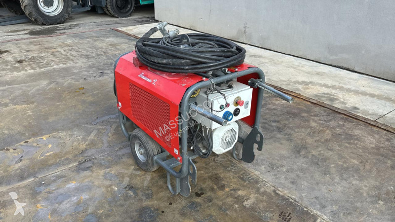 Stavební vybavení Wacker Neuson HPU8