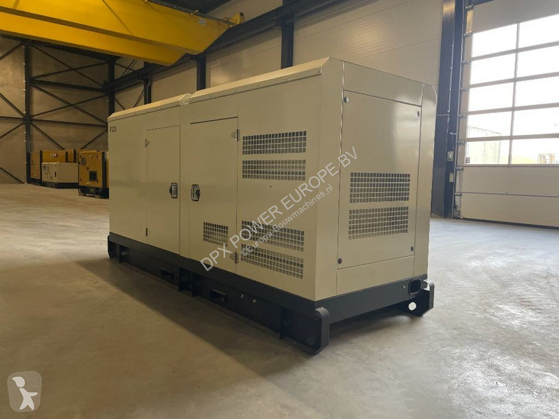 Строительное оборудование Perkins 1106A-70TAG4...