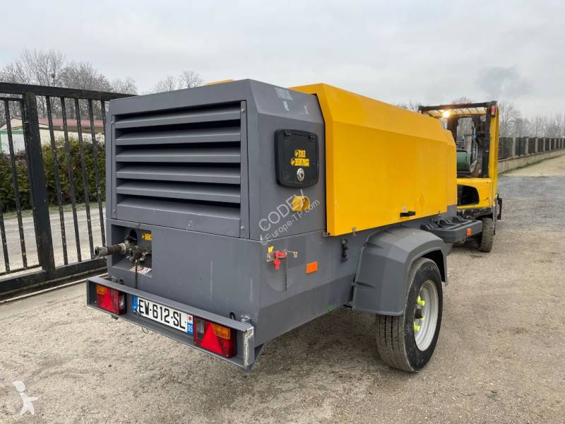 Stavebný stroj Atlas Copco XAVS186 ST4