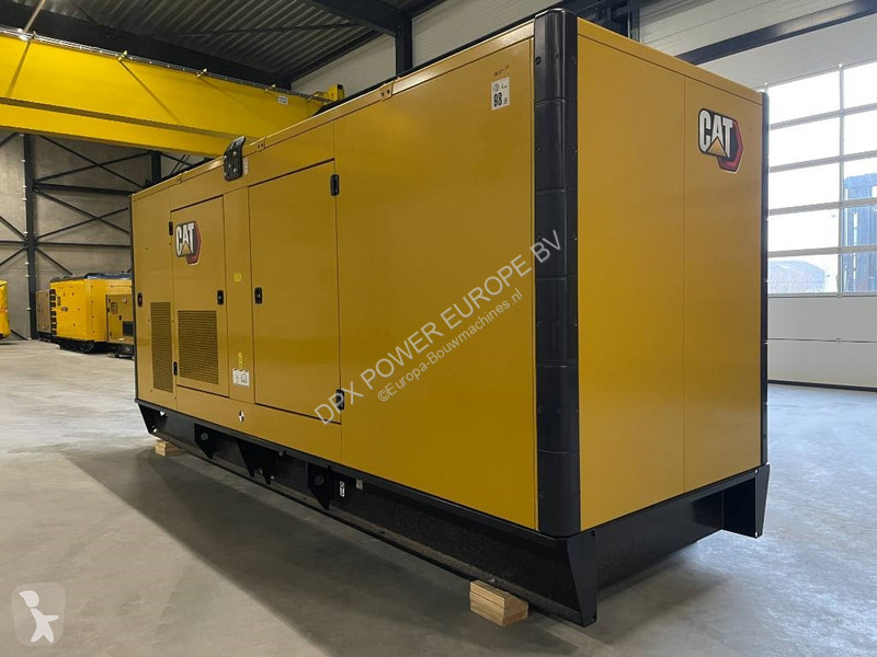 Stavebný stroj Caterpillar DE550E0 - C15 - 550...