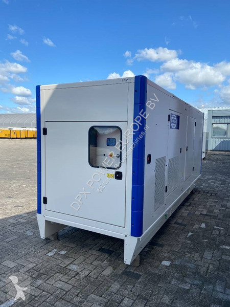Stavebný stroj FG Wilson P550-3 - 550 kVA...