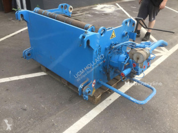 آلة رافعة Terex