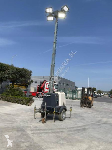 Osvětlovací věž Generac