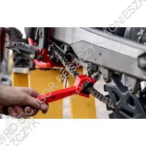آلة لمواقع البناء Universal K2  CHAIN CLEANING...