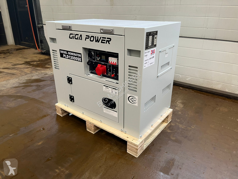 Stavebný stroj  PLD12000SE 10 kVA silent generator