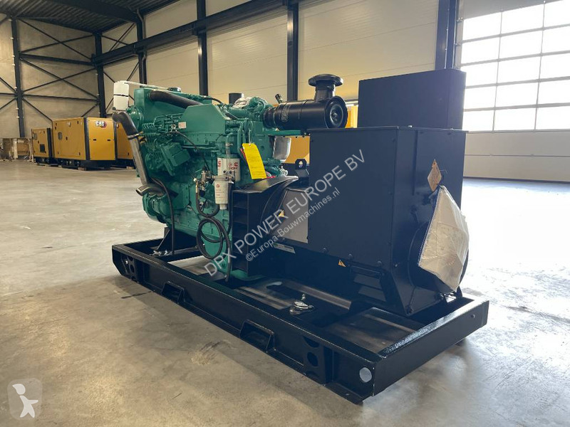 Stavebný stroj Cummins 6CTA8.3-GM155 - 180 kVA...