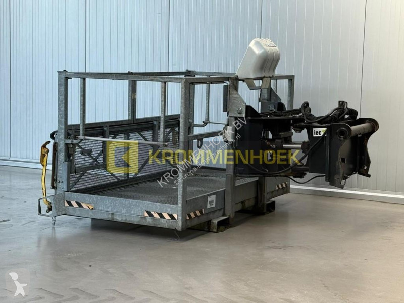 Material de obra Manitou Nacelle 2.3 / 1.2 MT
