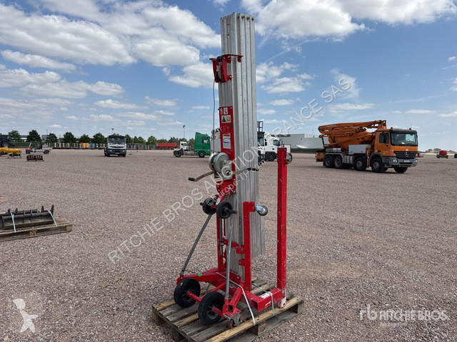 Utilaje de santier Genie  SLC-24