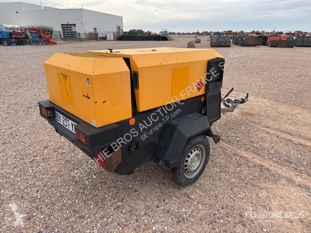 Materiaal voor de bouw Doosan  741