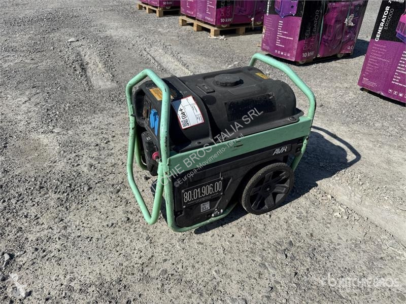 Pramac PX4000 2.2 kW Generator Set construction