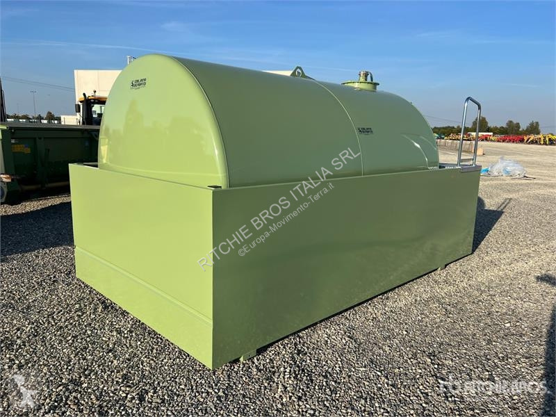 Material de obra Emiliana Serbatoi EU-TANK 9000...
