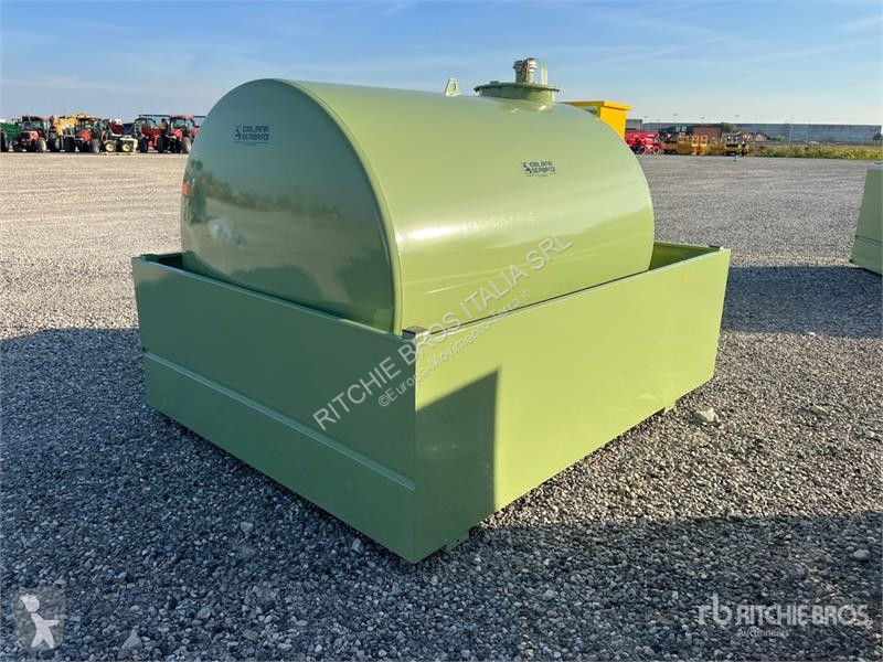 Material de obra Emiliana Serbatoi EU-TANK 3000...