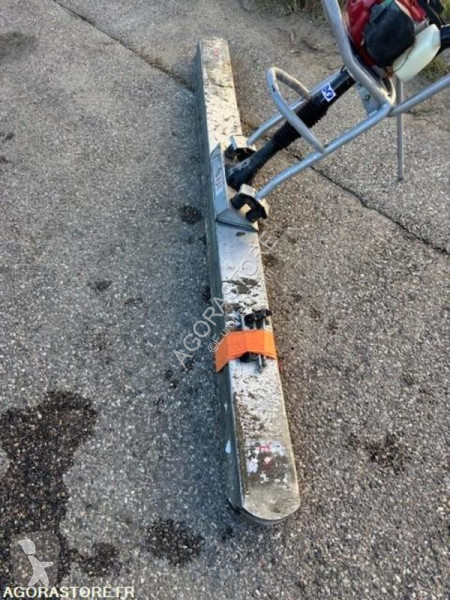 Stavebný stroj  200 CM