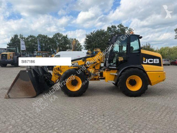 Matériel de chantier JCB