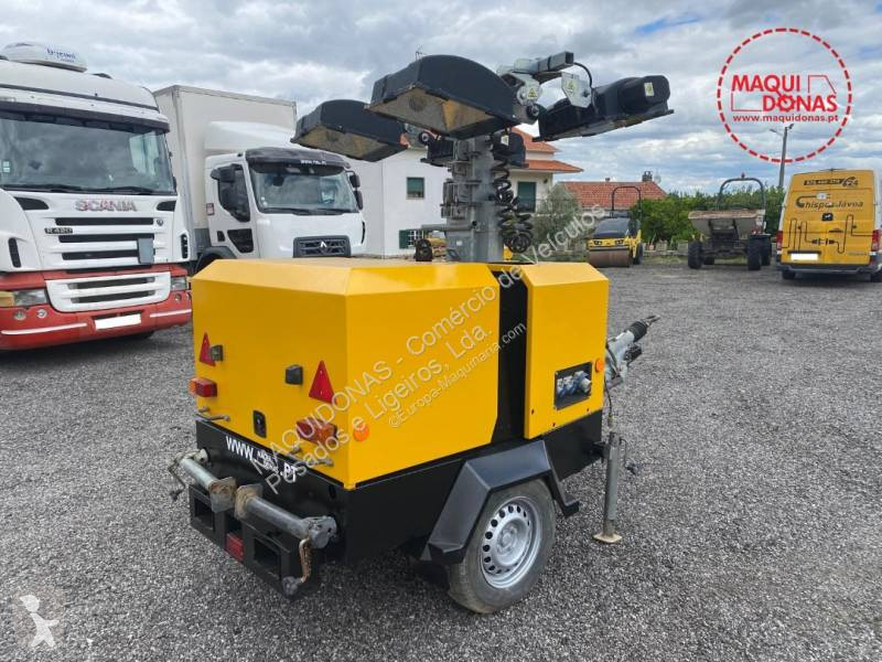 آلة لمواقع البناء Doosan R1130F V9