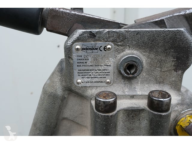 آلة لمواقع البناء Doosan DCT25BV
