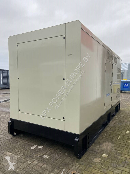 Matériel de chantier Doosan DP222LC - 825 kVA...
