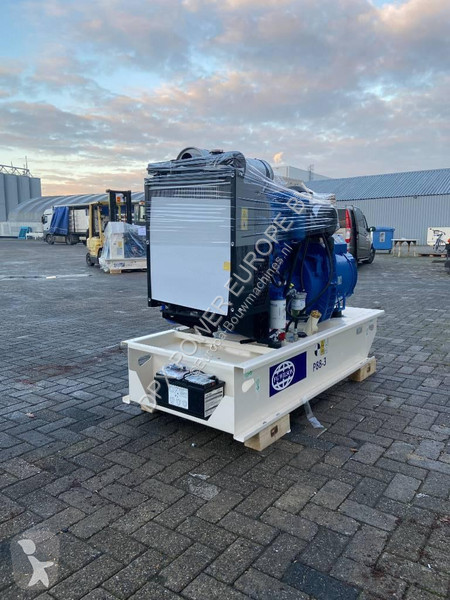 Materiaal voor de bouw FG Wilson P88-3 - 88 kVA...