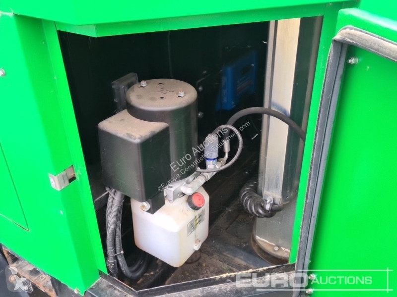Materiaal voor de bouw  X SOLAR