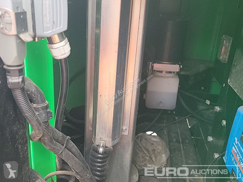 Materiaal voor de bouw  X SOLAR