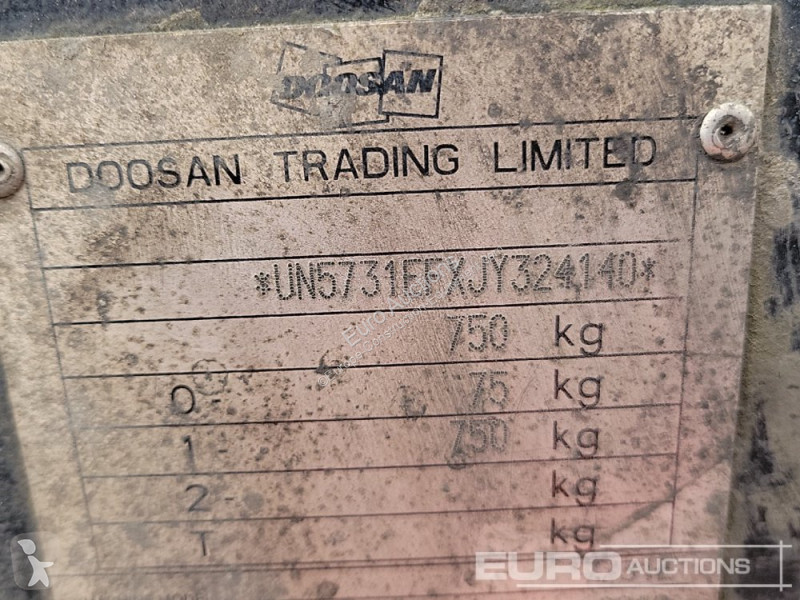 Matériel de chantier Doosan 731E