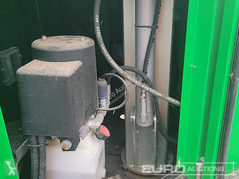 Materiaal voor de bouw  X SOLAR