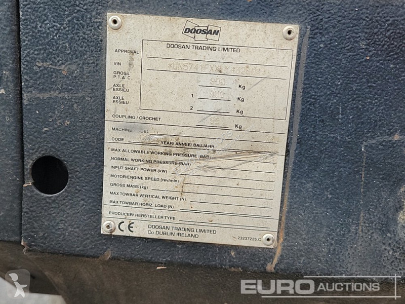 Stavební vybavení Doosan 7/41 125CFM