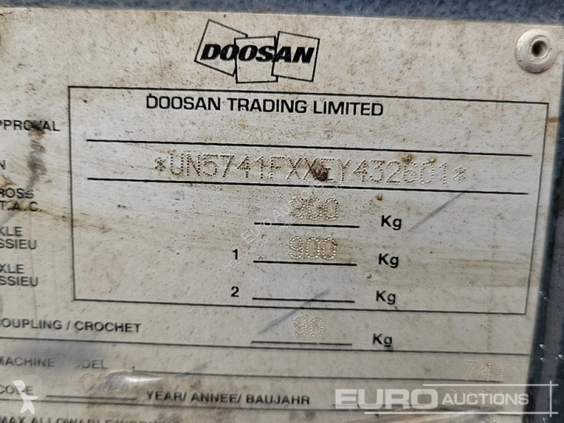 Stavební vybavení Doosan 7/41 125CFM