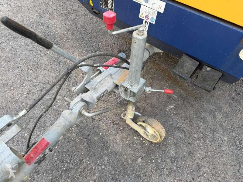 Material de obra Compair  C25