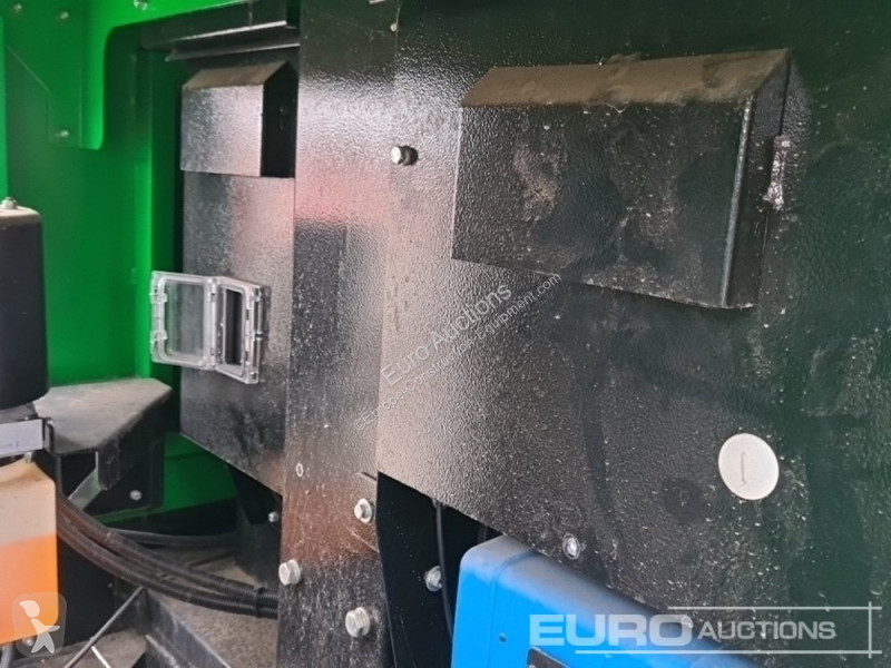 Materiaal voor de bouw  X SOLAR