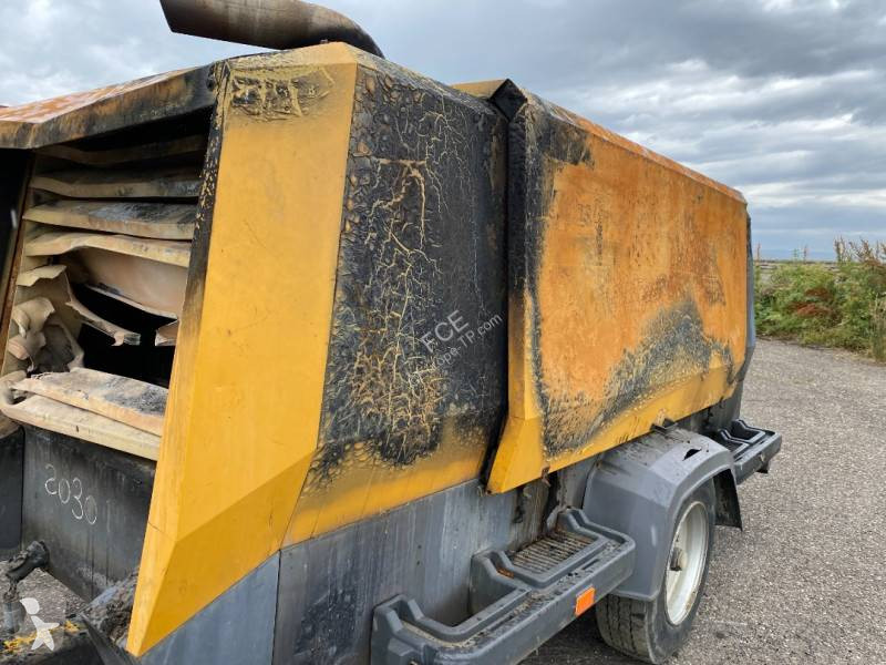 Stavebný stroj Atlas Copco XAHS 347 Carte Grise...