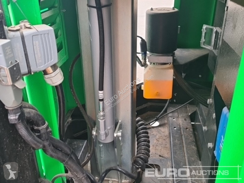 Materiaal voor de bouw  X SOLAR