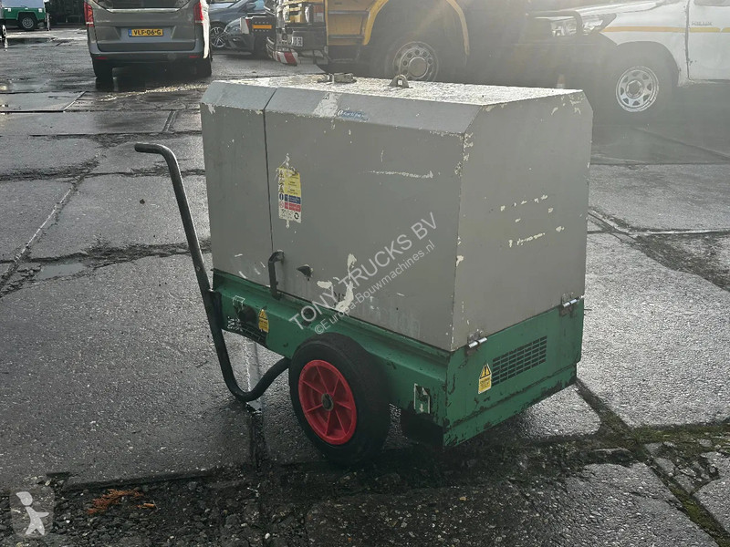Stavebný stroj  HRD060D 6 KVA GENERATOR 110V+230V