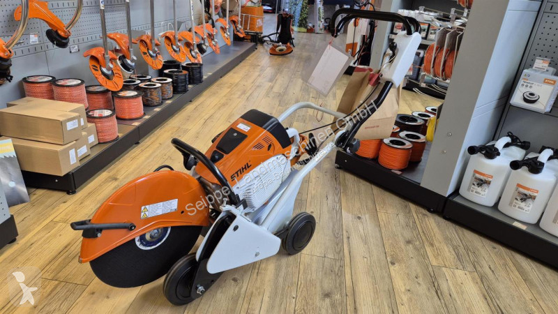 Entreprenørmaskiner Stihl  TS 700