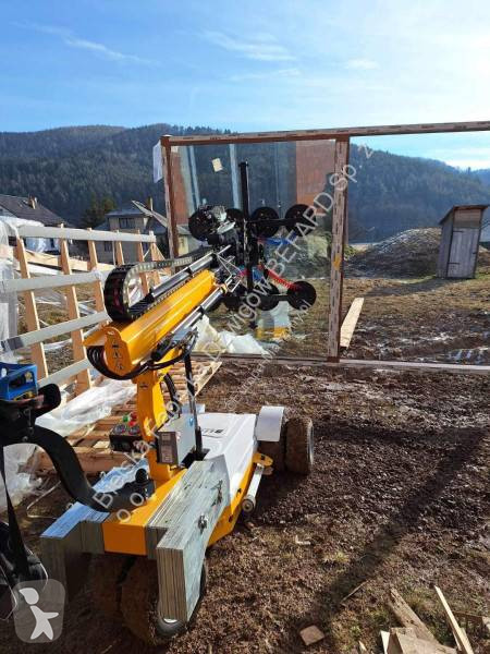 آلة لمواقع البناء Befard Robot do szkła XC600