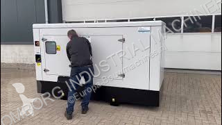 Materiaal voor de bouw Himoinsa Iveco 100 kVA...