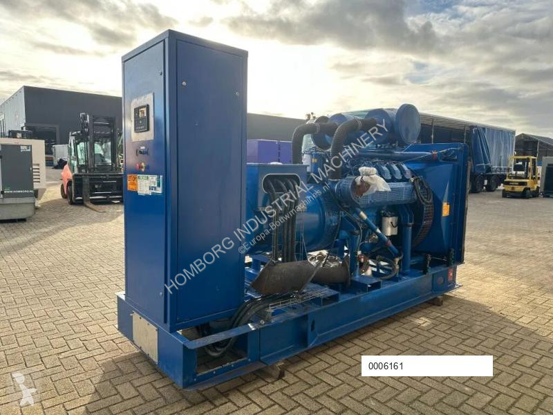 Entreprenørmaskiner Iveco 8281 SRI 26.01 Leroy...