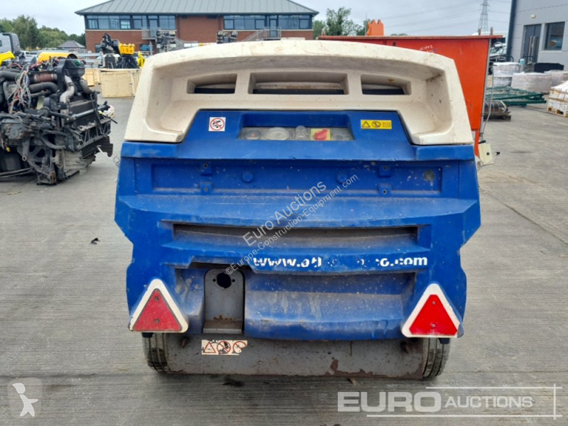 آلة لمواقع البناء Atlas Copco XAS67KD