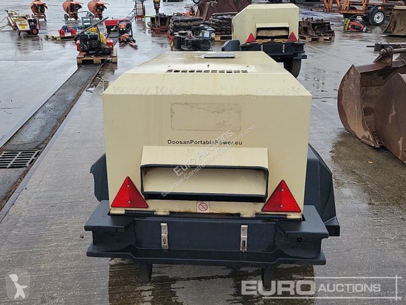 Materiaal voor de bouw Doosan 720