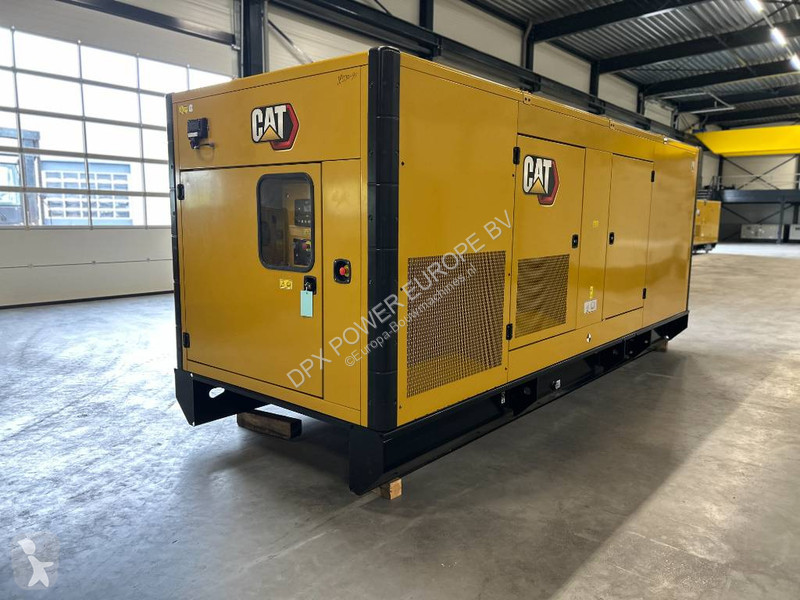 Material de obra Caterpillar DE715E0 - 715 kVA...