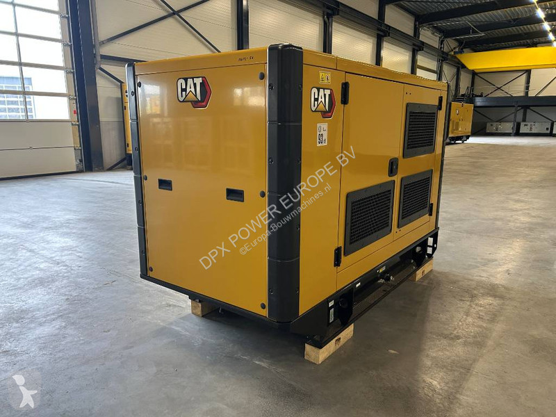 Material de obra Caterpillar DE88E0 - 88 kVA...