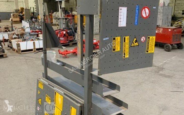 Materiaal voor de bouw  presentoir mobile -...
