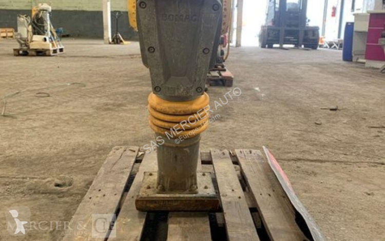Materiaal voor de bouw Bomag piloneuse essence