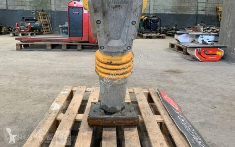 Materiaal voor de bouw Bomag piloneuse essence