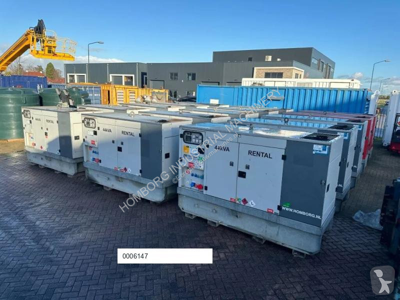 آلة لمواقع البناء Europower EPUS44TDE Kubota...