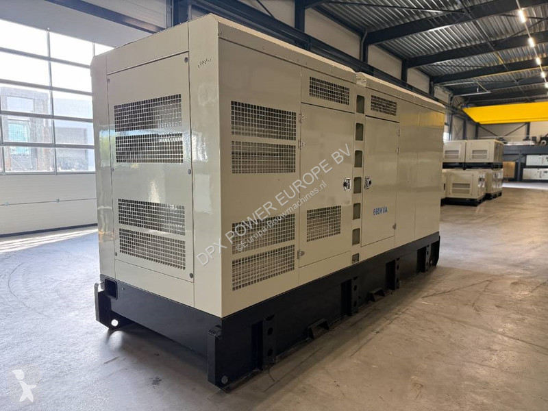 Stavebný stroj Iveco CR16TE1W - 660 kVA...