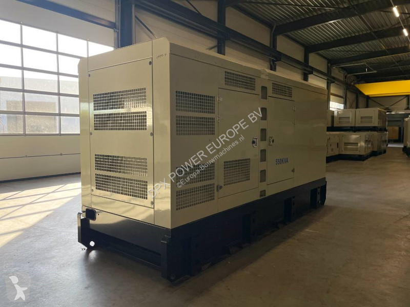 Stavebný stroj Iveco CR13TE6 - 550 kVA...
