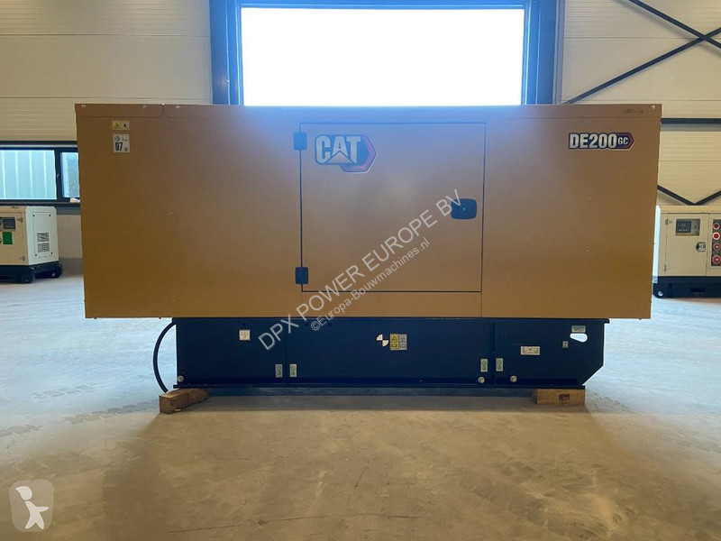 Stavebný stroj Caterpillar DE200GC - 200 kVA...