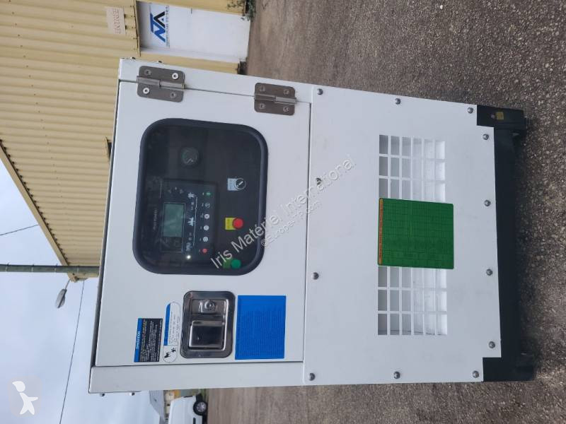 Entreprenørmaskiner Powerplus 25 KVA