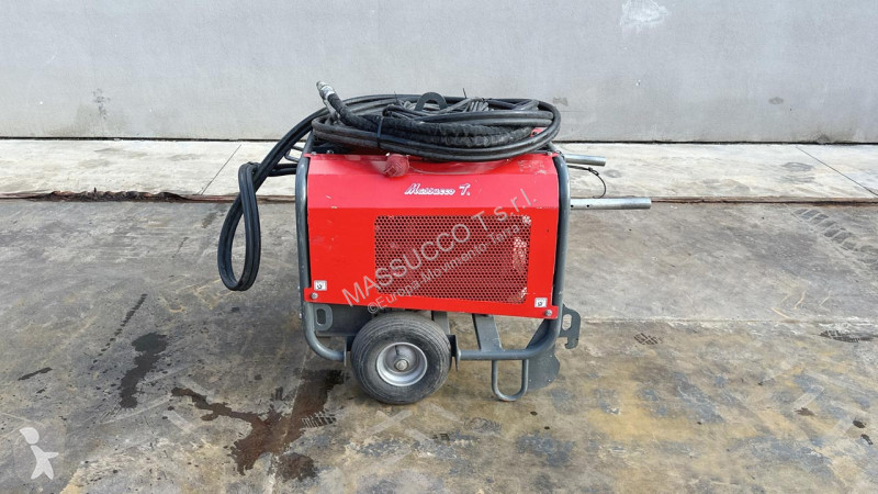 Stavební vybavení Wacker Neuson HPU8